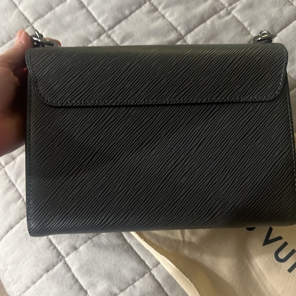 NWT Louis Vuitton MM Twist in Epi Etain - Picture 12 of 13